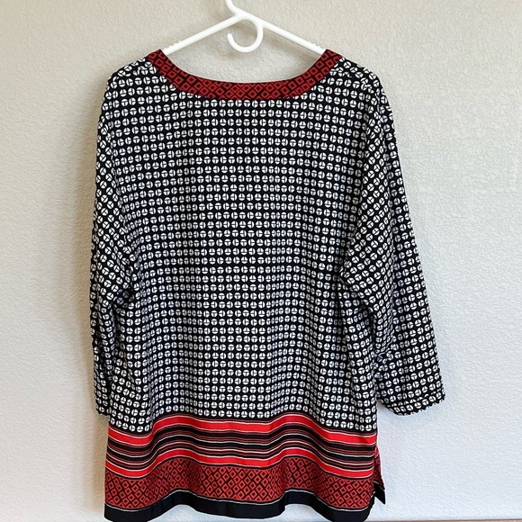 Anne Klein Tops - Anne Klein Black and Red Patterned Tunic